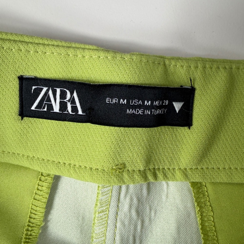 ZARA Skort Women Medium Green Mini Skirt Shorts Chic Minimalist Streetwear - Picture 4 of 9